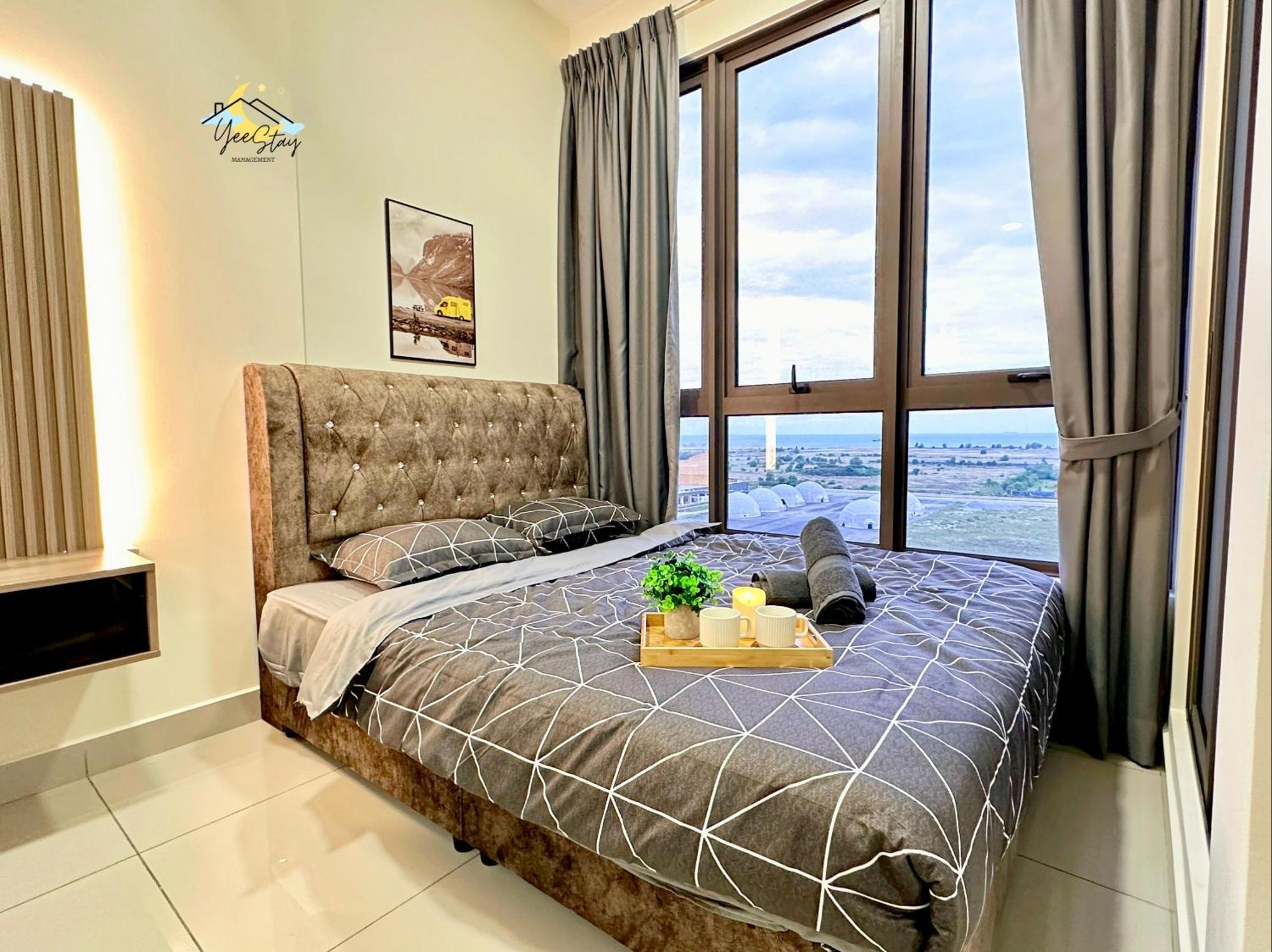 Seaview Poolview Cityview Baliresidence Video Game 5Minjonker Malacca Exterior photo